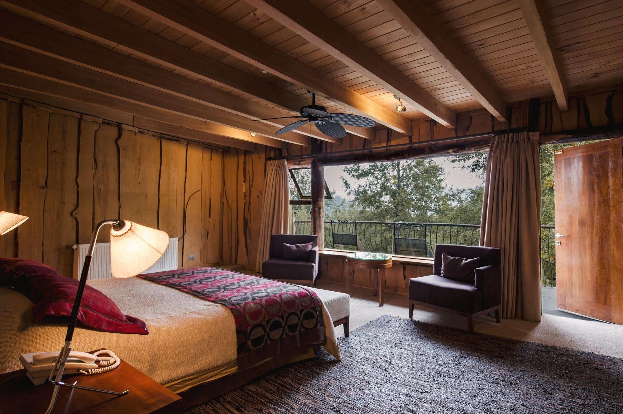 Huilo Huilo Nothofagus Hotel & Spa Пуерто Фуй Екстериор снимка